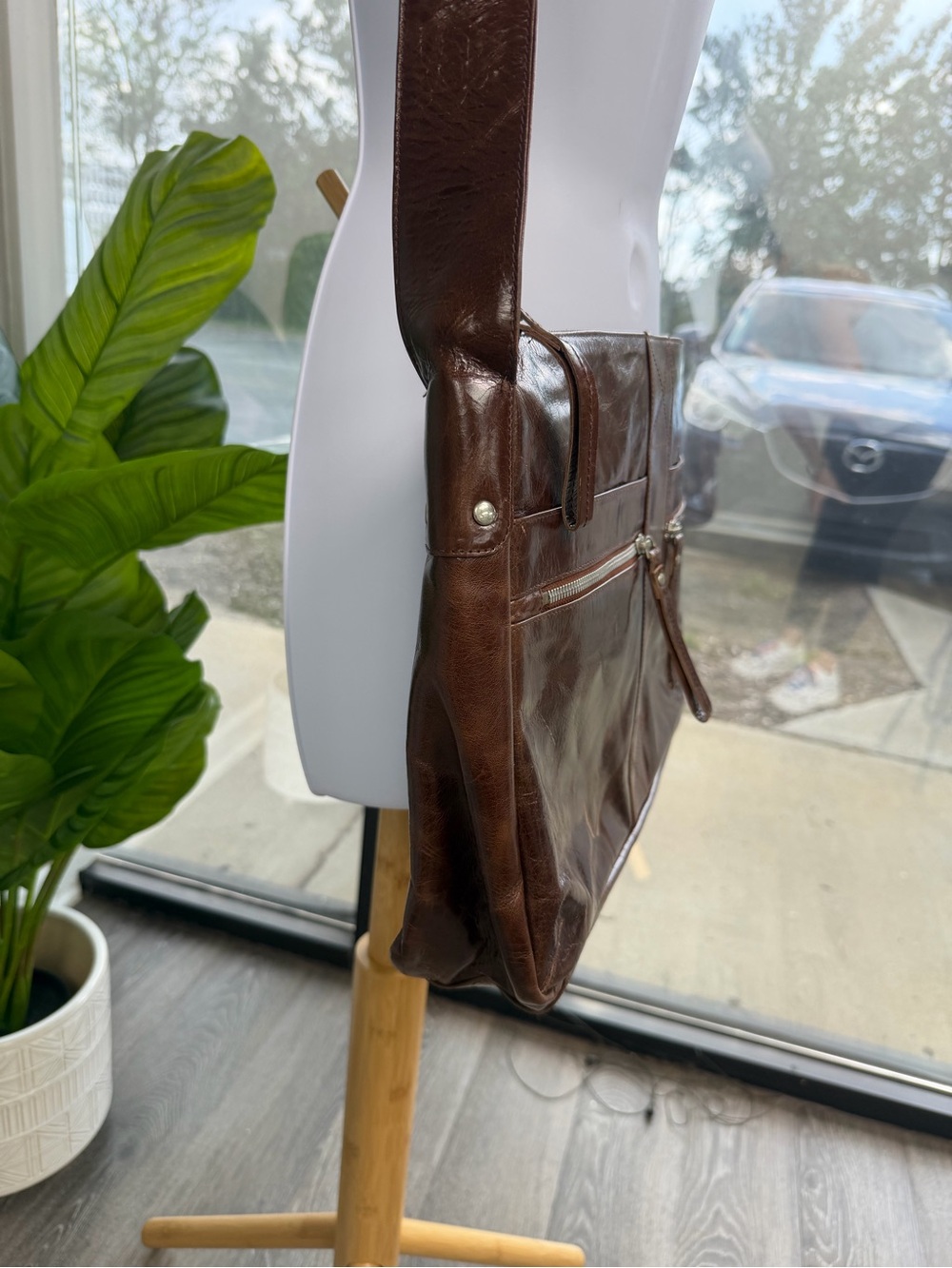 Vintage Latico Brown Leather Satchel Crossbody Bag - Picture 4 of 16